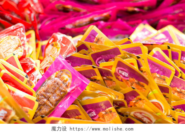 红色喜庆过年超市糖果背景图片